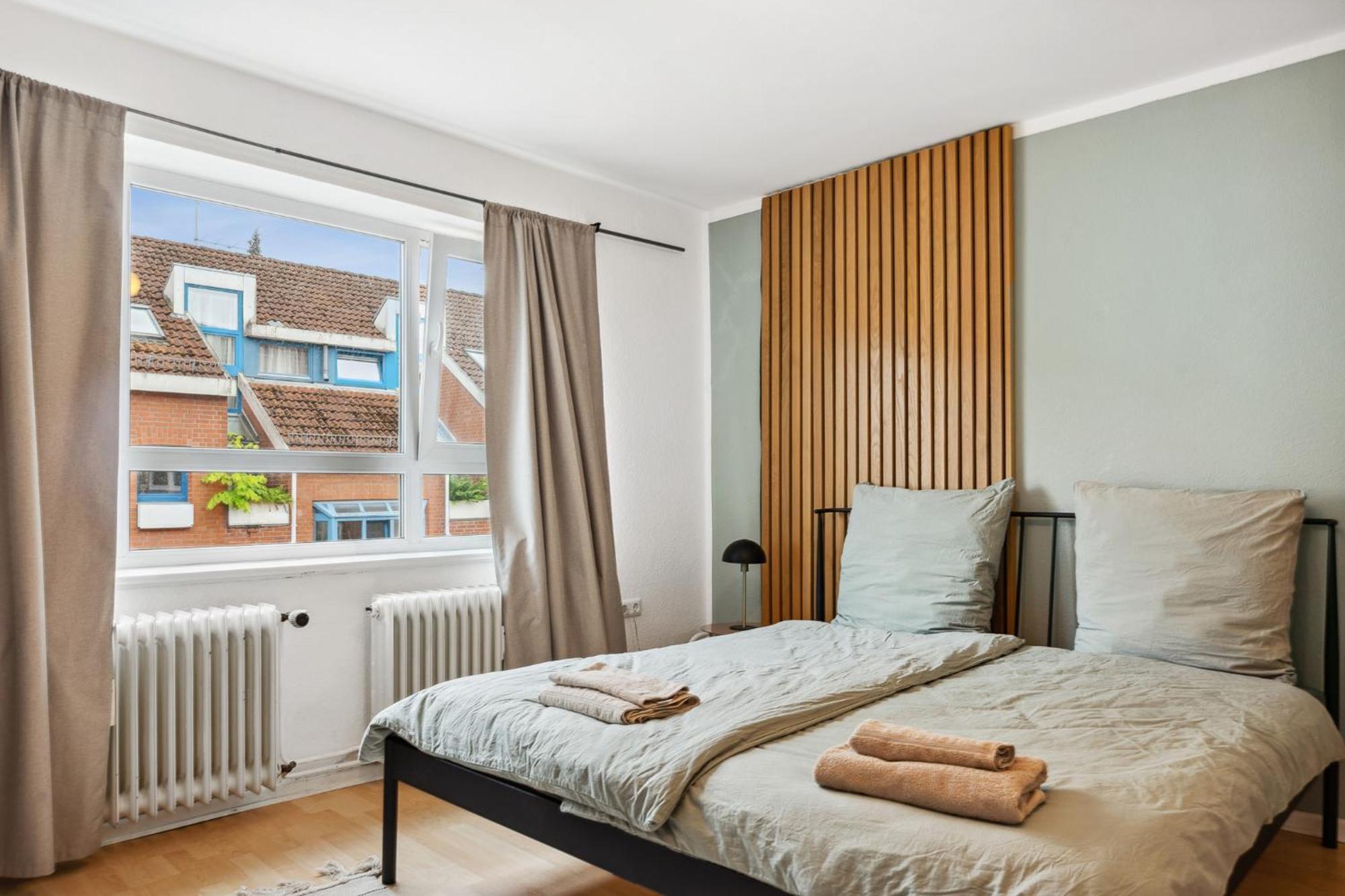 Zentrale Wohnung 3 Zimmer 24H Check In Kiel Esterno foto